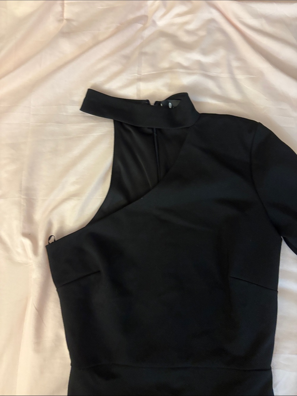 Black One-Shoulder- mock neck- Long-Sleeve dress - Picture 3 of 3
